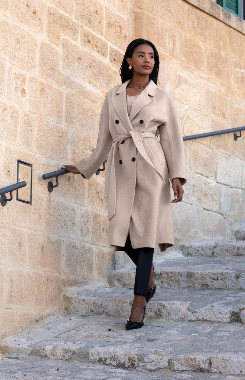 Cappotto doppiopetto con cintura