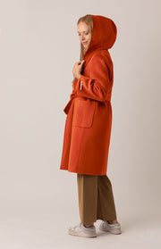 Cappotto lungo con cappuccio
