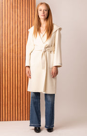 Cappotto lungo con cappuccio