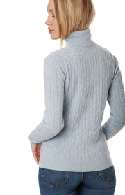 Maglione collo alto a trecce fini