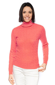 Maglione collo alto a trecce fini
