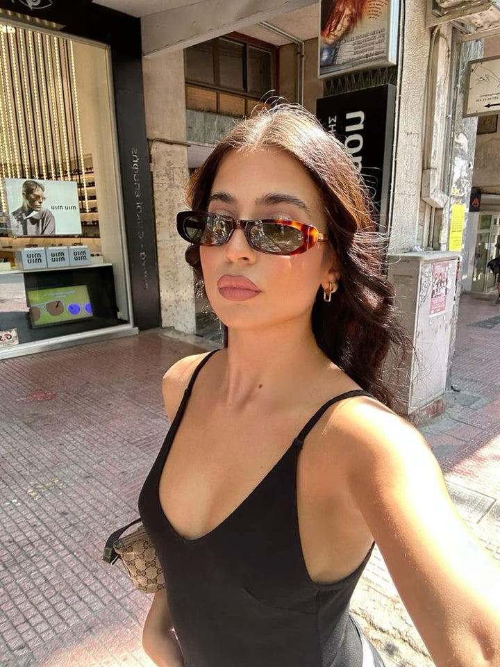 Customer wearing VORENIE sunglasses