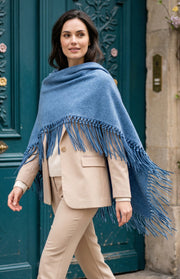 Scialle in cashmere con frange