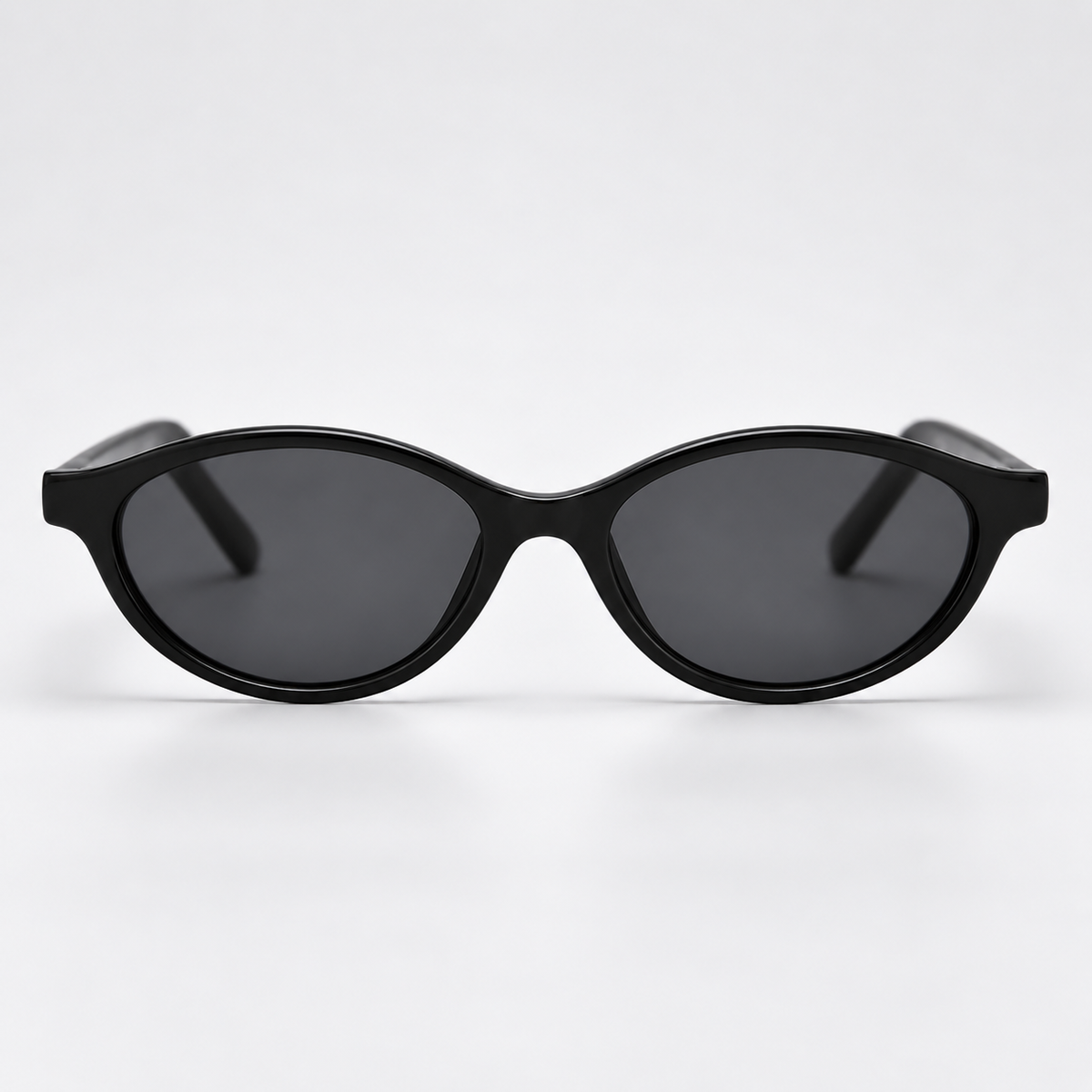 VORENIE Sorrento sunglasses in Black — front view